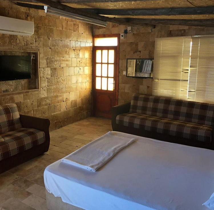 Joy Garden Bed & Breakfast Karahayit  Bagian luar foto