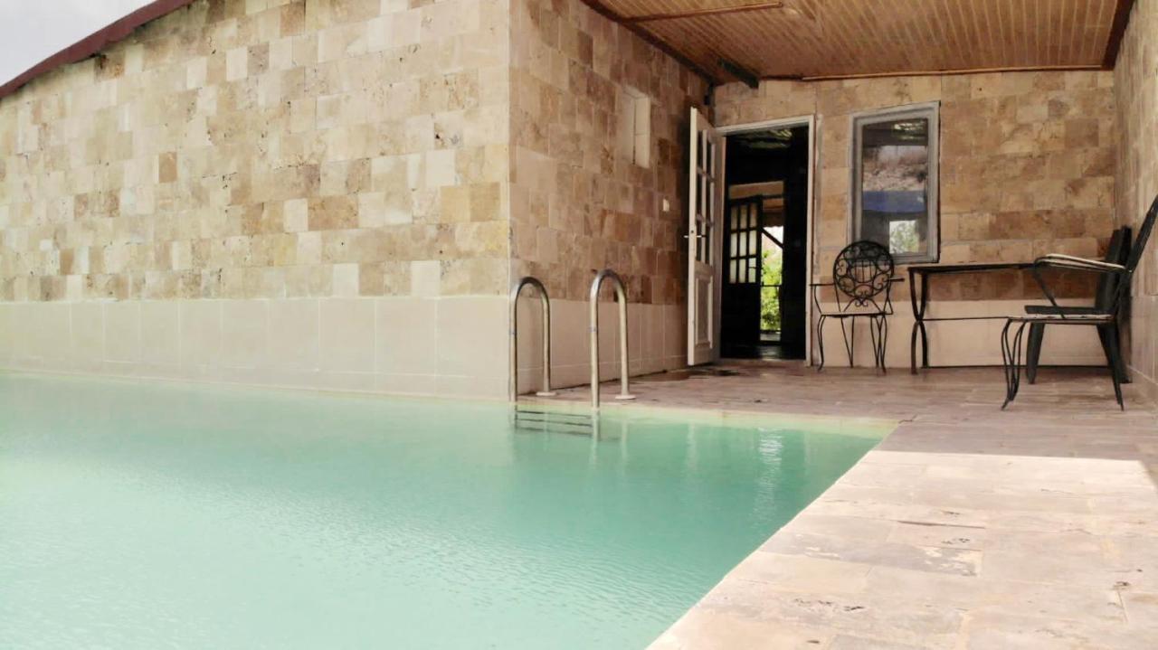 Joy Garden Bed & Breakfast Karahayit  Bagian luar foto