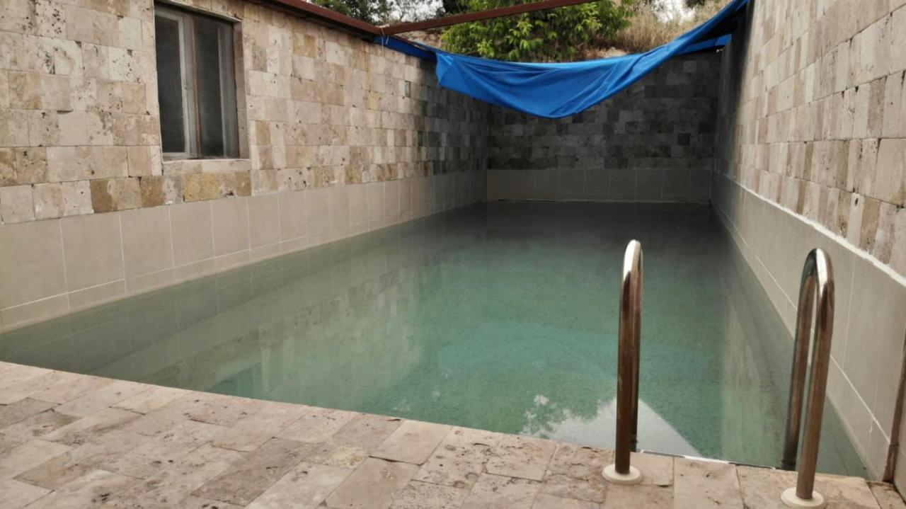 Joy Garden Bed & Breakfast Karahayit  Bagian luar foto